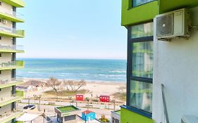 Redmarine Apartment Alezzi Spa n Pool resort- parking